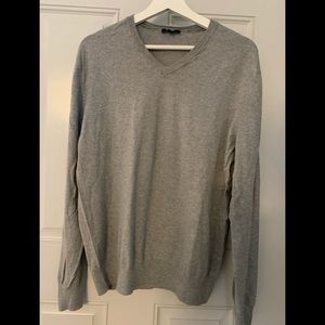 Men’s sweater